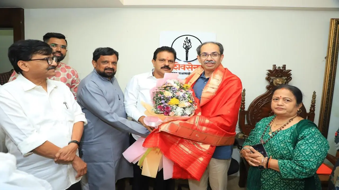 Senior functionary of Mumbai's famous Lalbaugcha Raja mandal named Sena (UBT) secretary