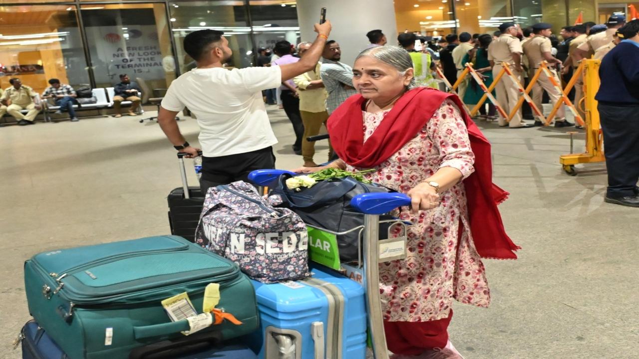 Efforts were also being made for the safe return of the other tourists soon, state minister Girish Mahajan said. Two more special flights carrying additional tourists will arrive in Mumbai later