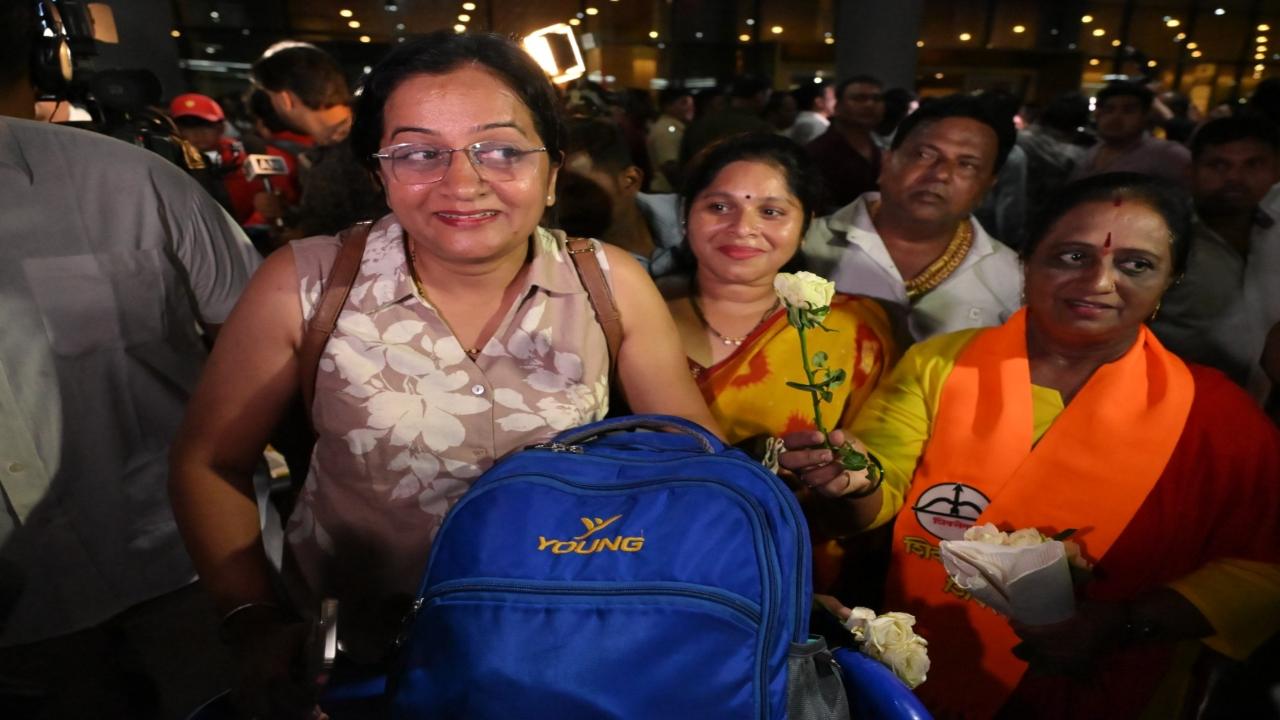 On Wednesday evening, Shinde went to Srinagar to expedite the process of bringing back the tourists from the state who were stuck in Jammu and Kashmir after the Pahalgam terror attack. Twenty-six persons, including six from Maharashtra, were killed in the attack that took place on Tuesday