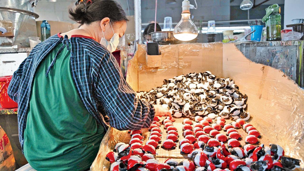 China’s trade hubs show strain as tariff war with US escalates