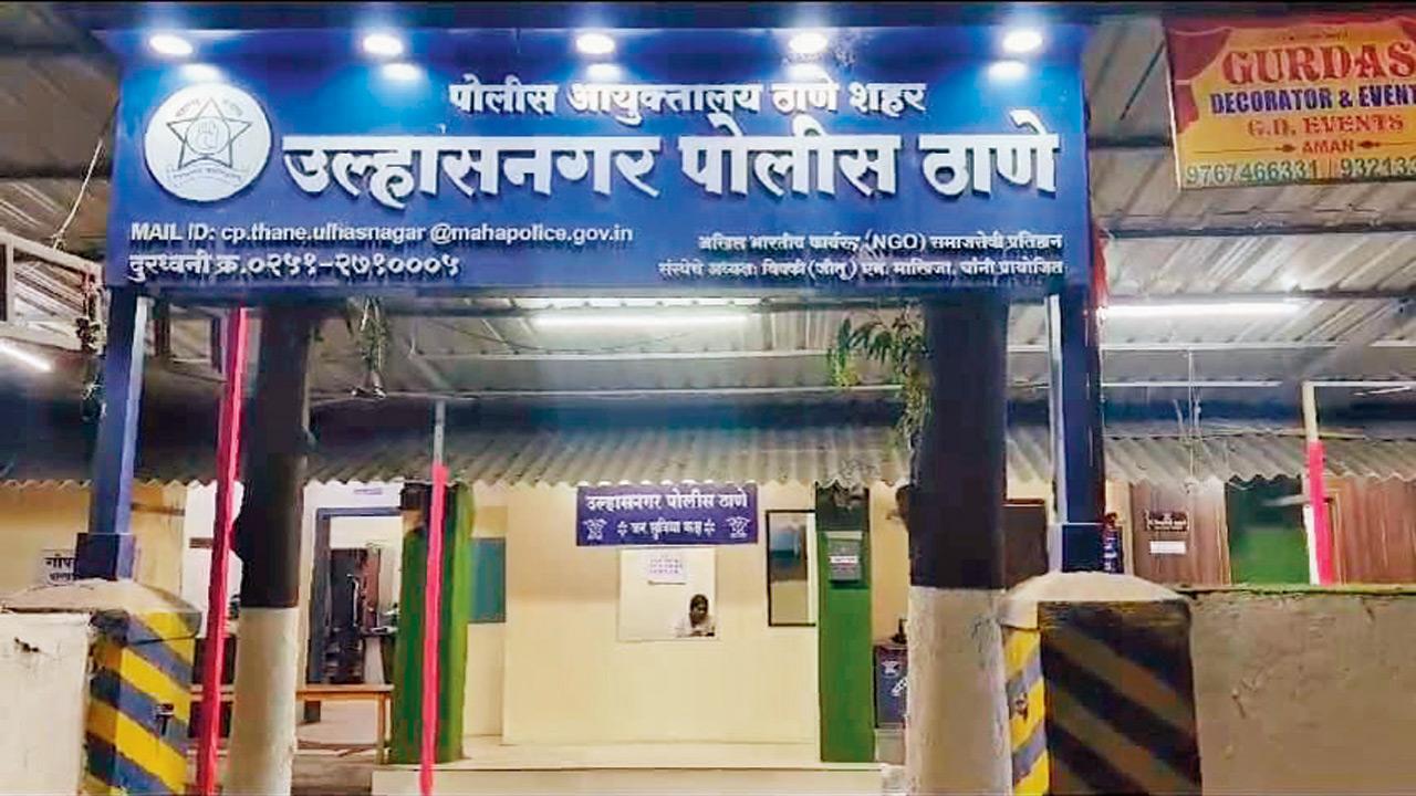 Four minors booked for Rs 9 lakh gold extortion bid in Ulhasnagar