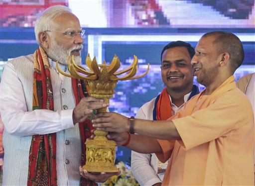 Educational projects included the opening of polytechnic and government colleges, construction of 356 rural libraries, and upgrades to 77 primary schools. Sports facilities saw a boost with plans for a synthetic hockey turf and mini stadiums, along with enhanced infrastructure at Uday Pratap College and Shivpur.