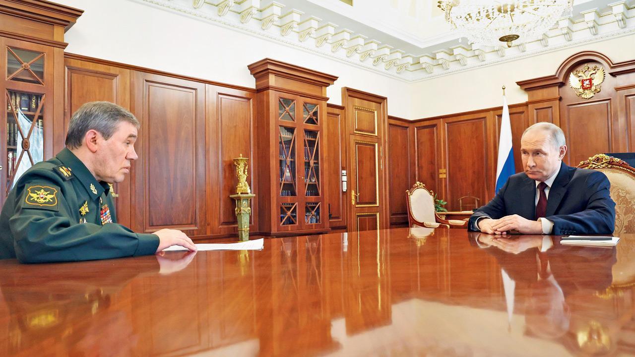 Ukraine-Russia war: Putin announces Easter ceasefire