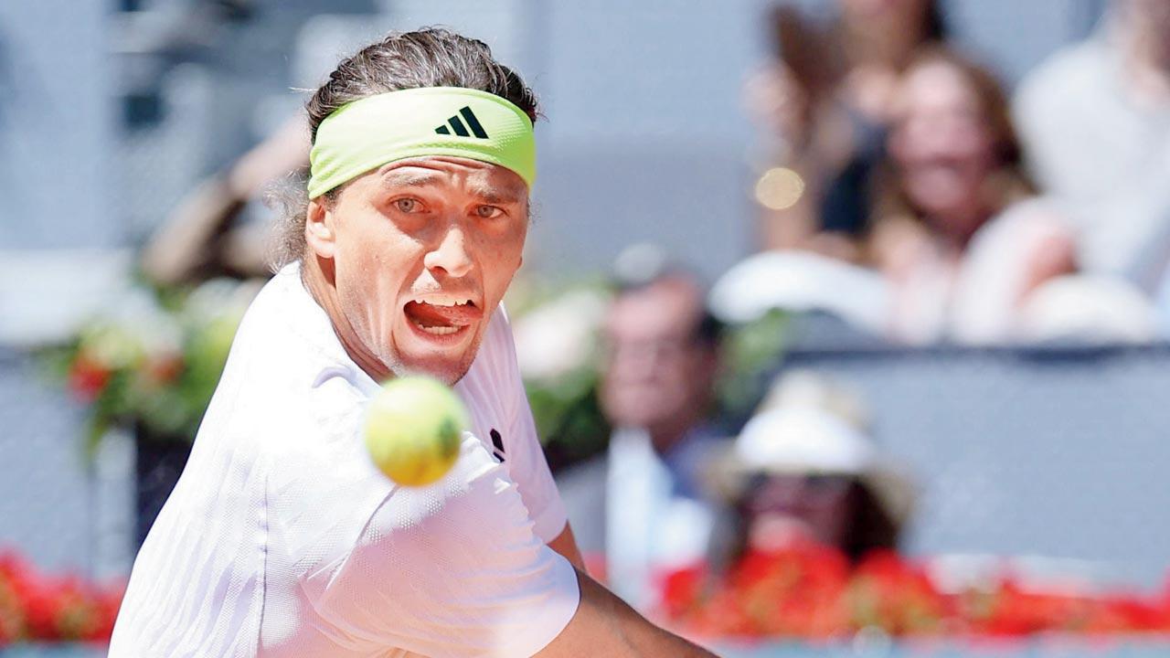 Zverev, Sabalenka battle through