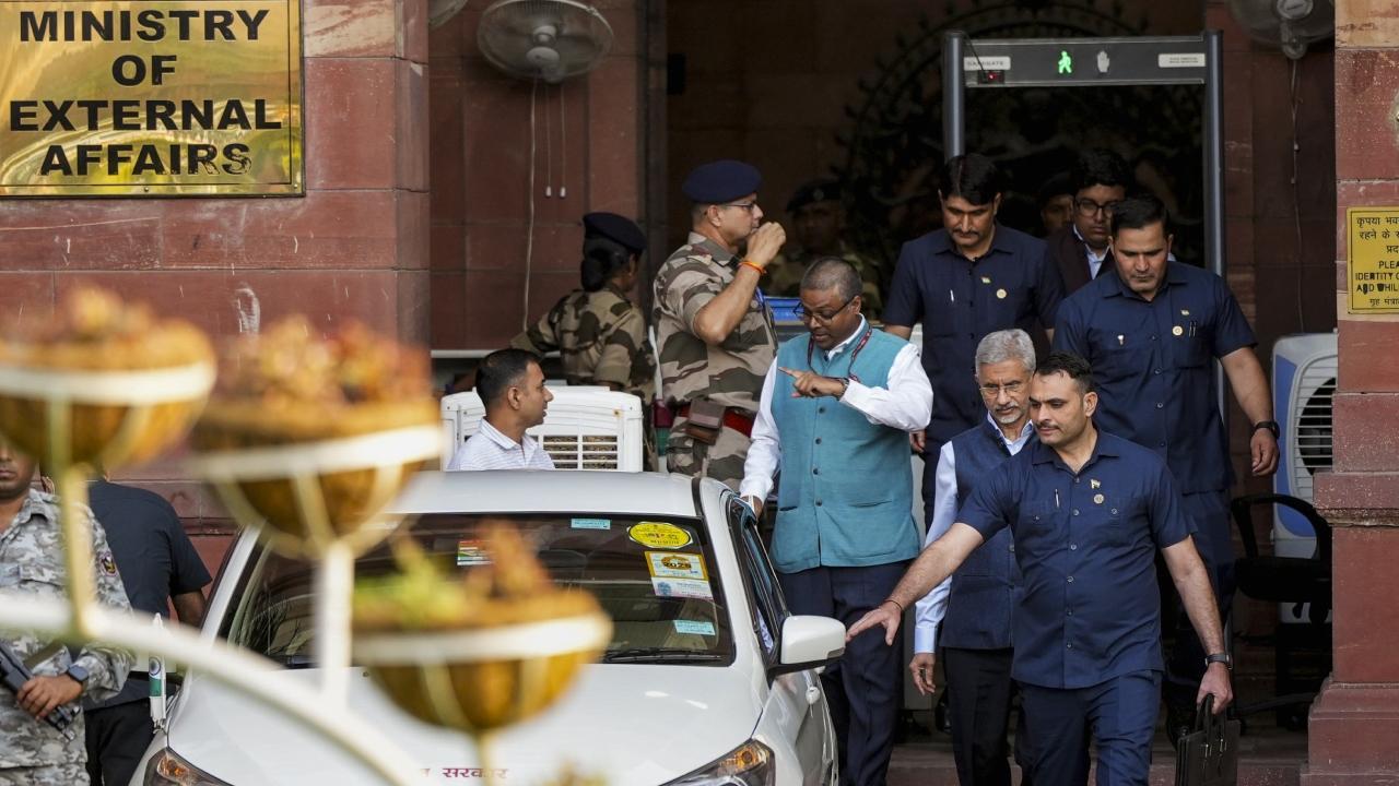 All-party meeting underway as govt briefs leaders on Pahalgam terror attack