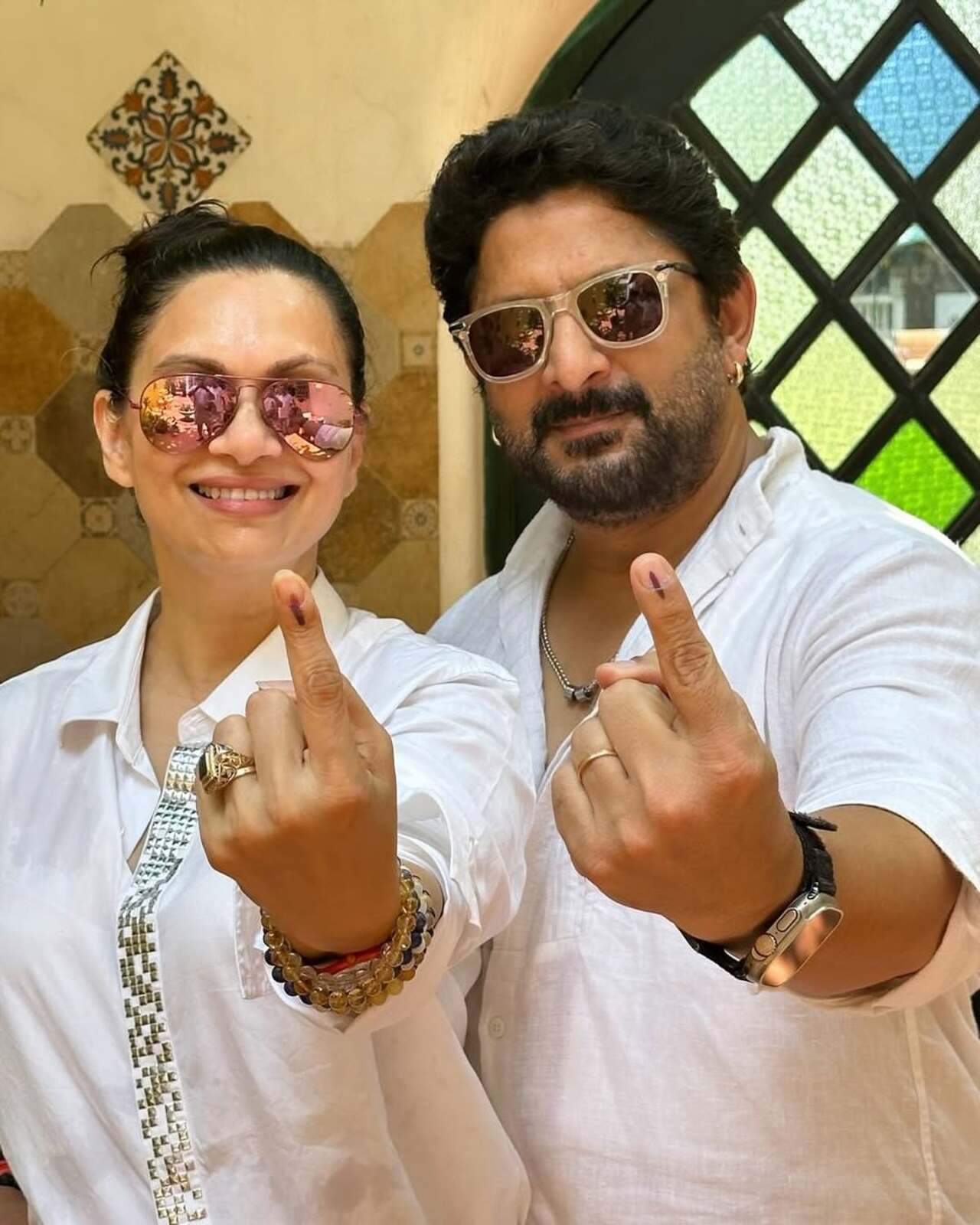 In 1996, Arshad got married to Maria Goretti, a former VJ, television host, and chef