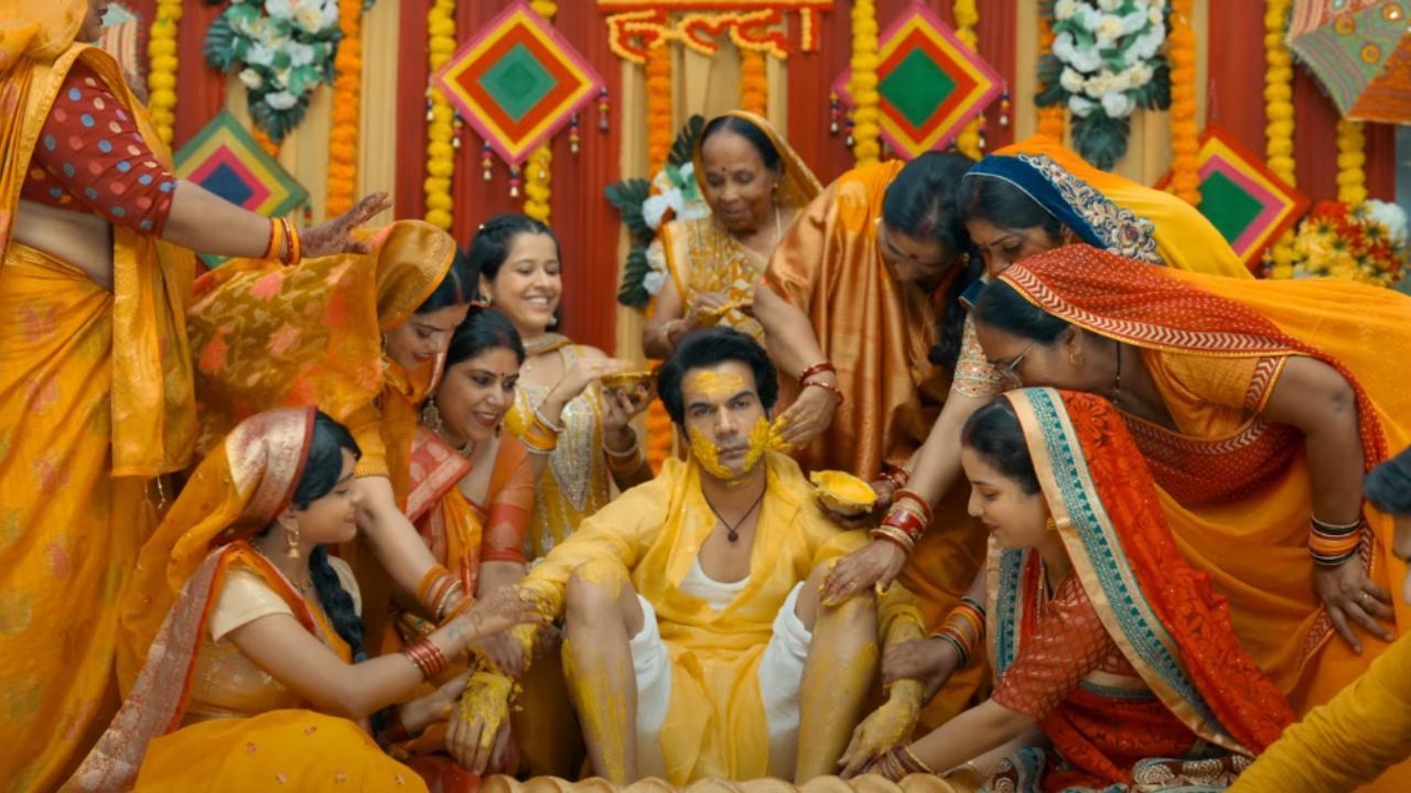 The trailer of Bhool Chuk Maaf has been unveiled. The film stars Rajkummar Rao and Wamiqa Gabbi in the lead along with a talented supporting cast. Read More