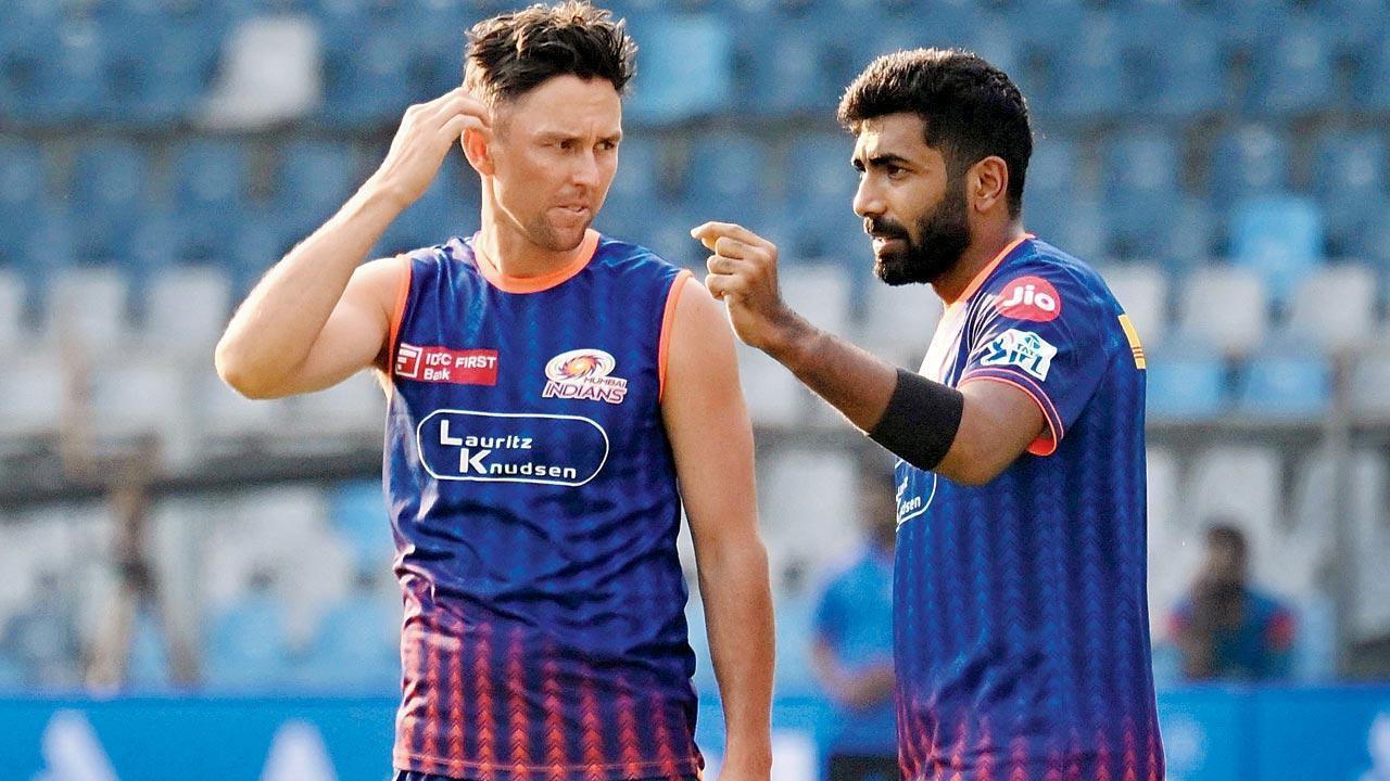 Trent Boult and Jasprit Bumrah are going to be instrumental in the clash against RCB today. (Pic: File Pic)