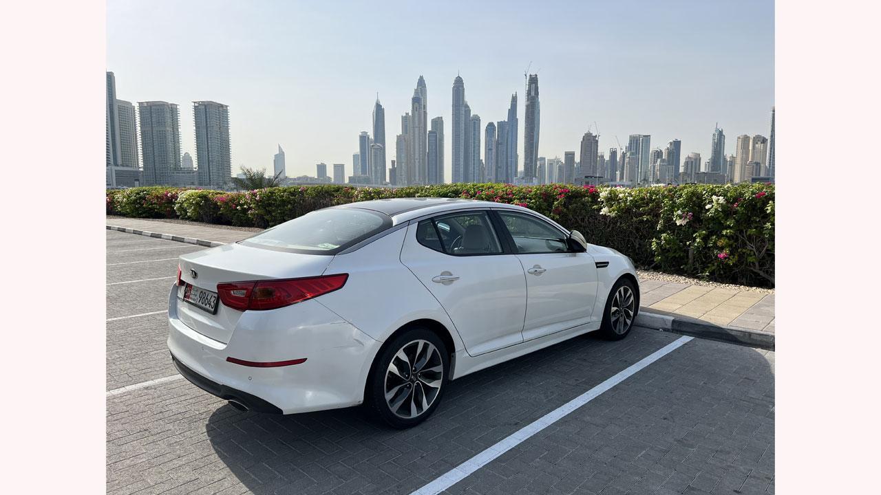 Monthly Car Rental Dubai: Long-Term Car Rental