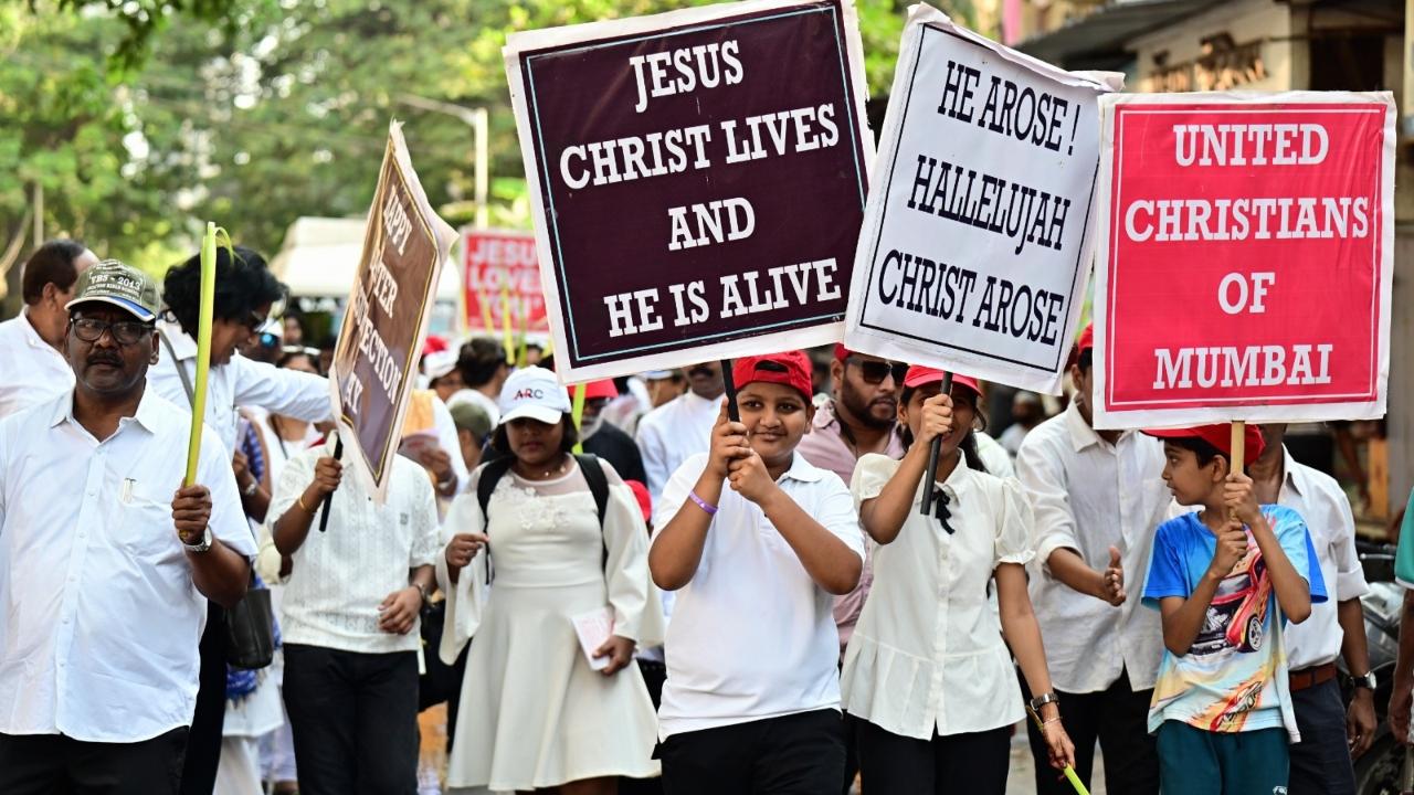 Many families, children, and elders of the community joined the solemn walk