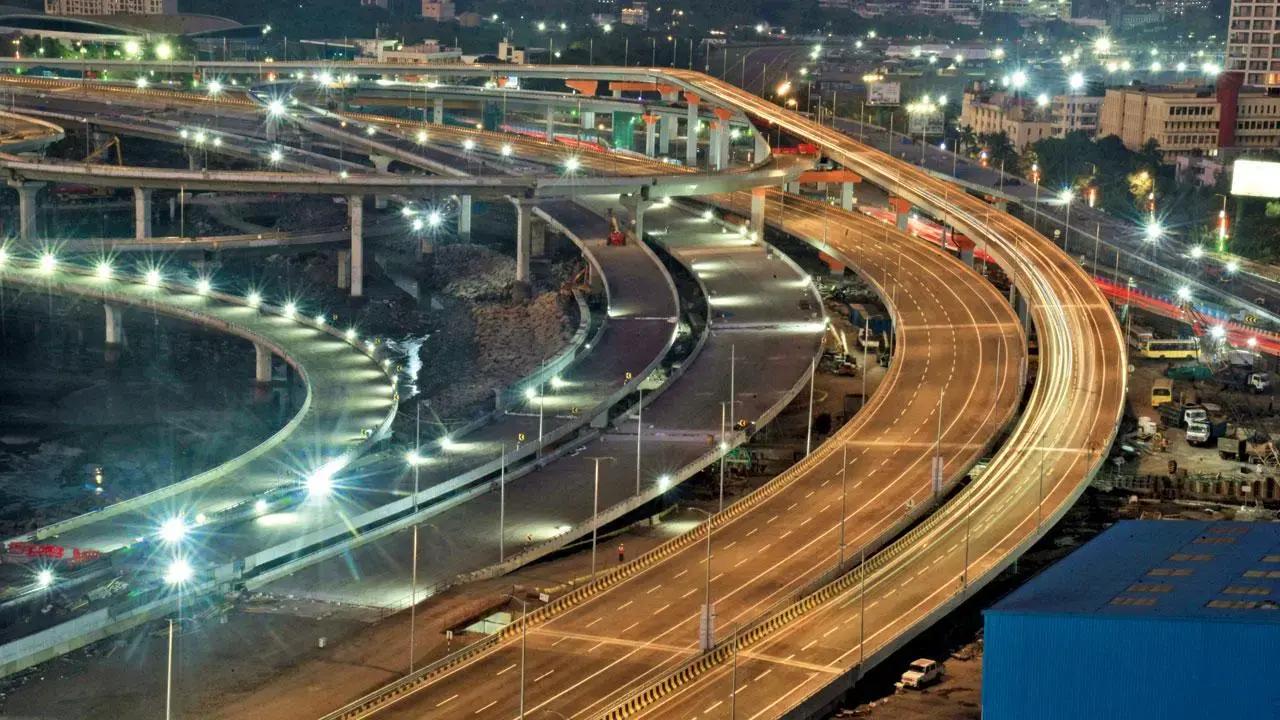 State to be guarantor for Rs 10,000-crore loan for Mumbai infra projects 