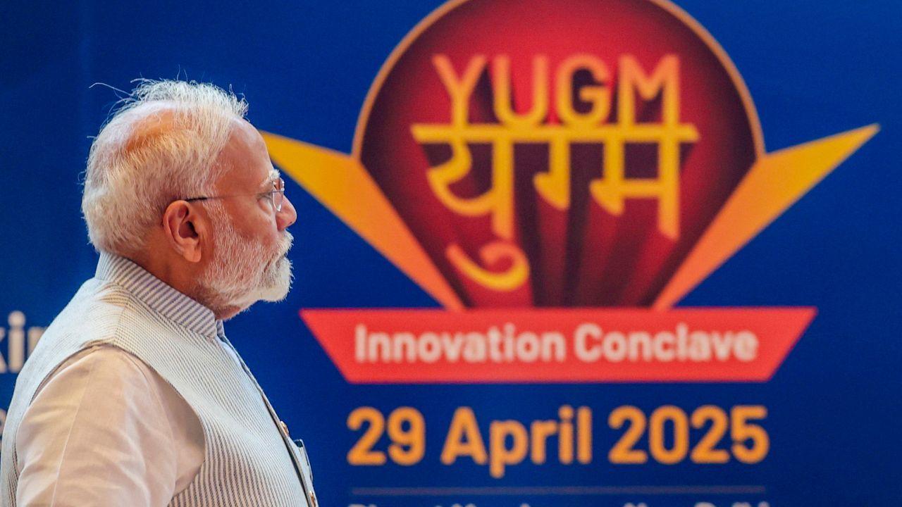 PM Modi stressed that reducing the distance from lab to market ensures faster delivery of research outcomes to the people, motivates researchers, and provides tangible incentives for their work