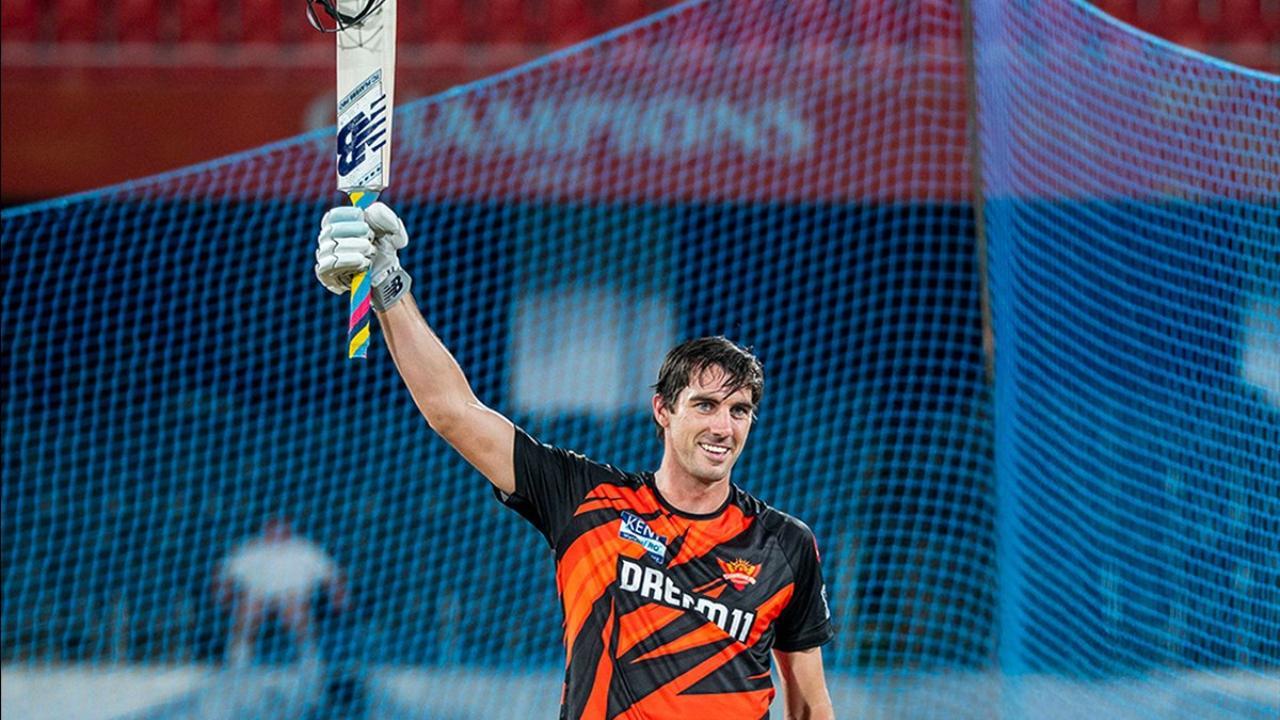 Fans speculate Pat Cummins' IPL 2025 exit after viral airport photo