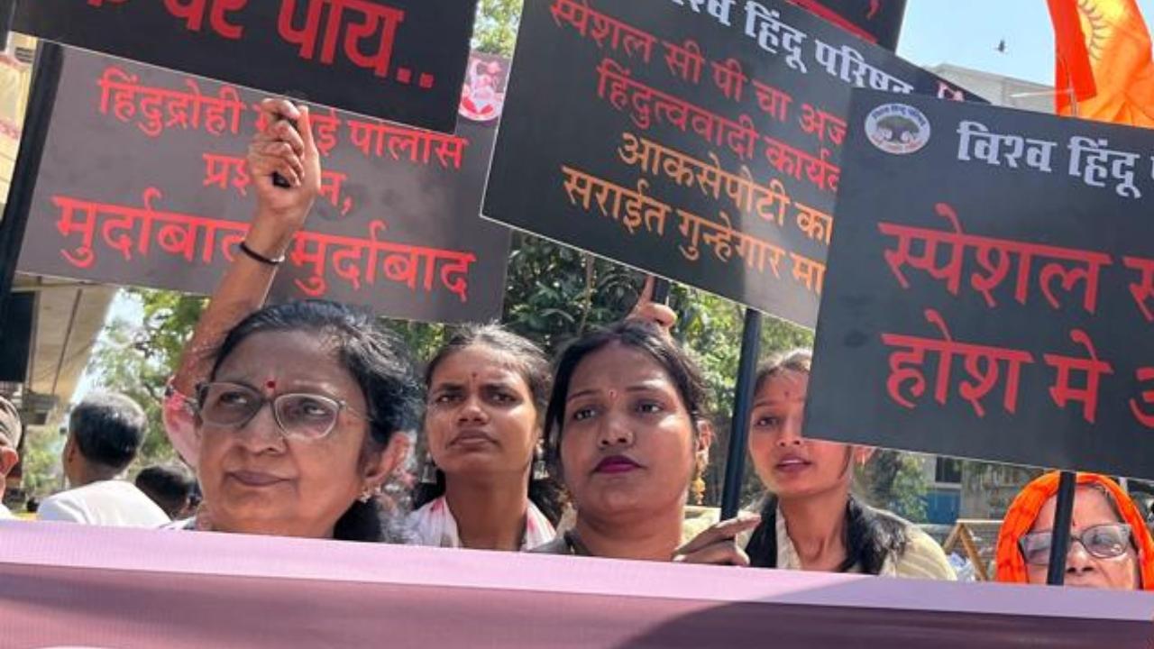 The VHP has further warned that unless the police stop their 
