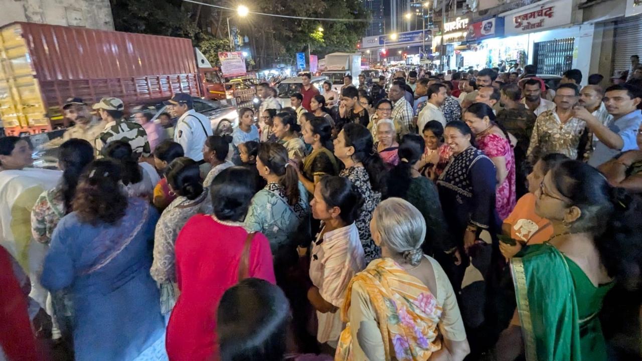 Protest erupts as officials begin preparations to shut down Elphinstone Bridge