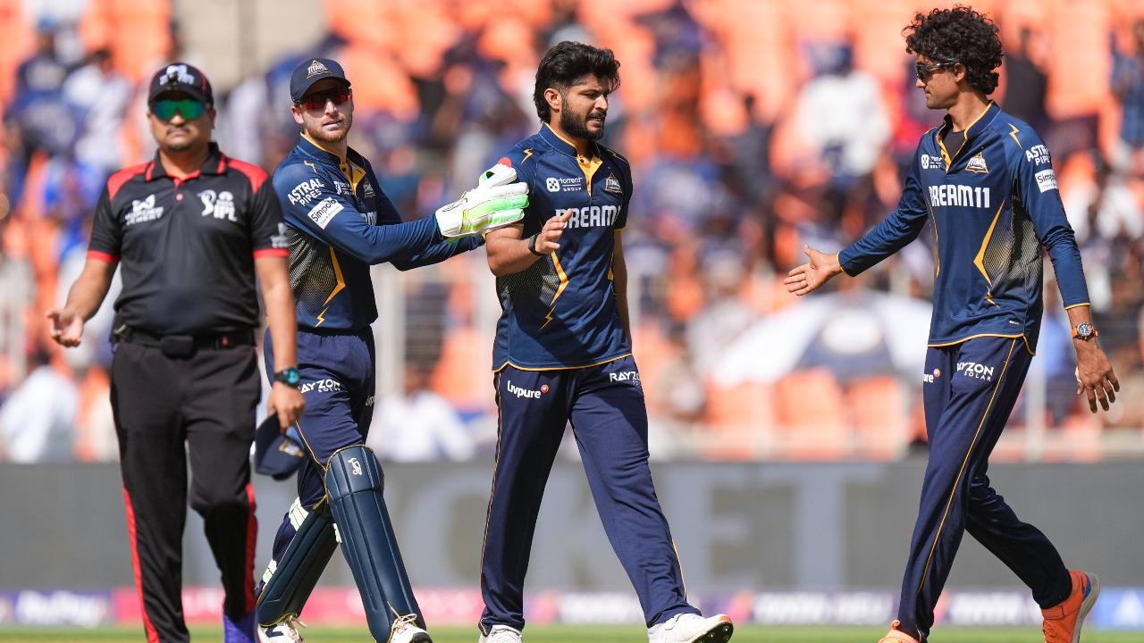 Despite Delhi’s sporadic bursts of aggression and the potential to post a far more imposing total after being asked to bat first, the Titans’ bowlers consistently struck at crucial intervals to curb their momentum