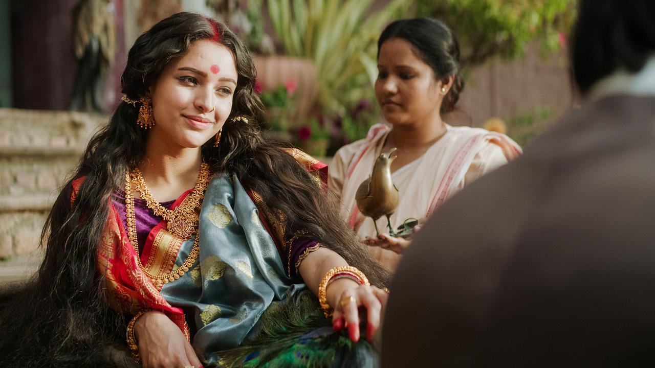 Bulbbul (2020)
A man returns home after years to find his brother's child bride now grown up and abandoned, and his ancestral village plagued by mysterious deaths