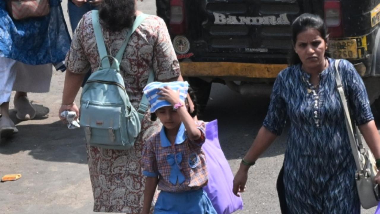 The IMD predicted that the temperatures in city would range from 26 degrees Celsius in the morning to a warm 36 degrees Celsius during the day