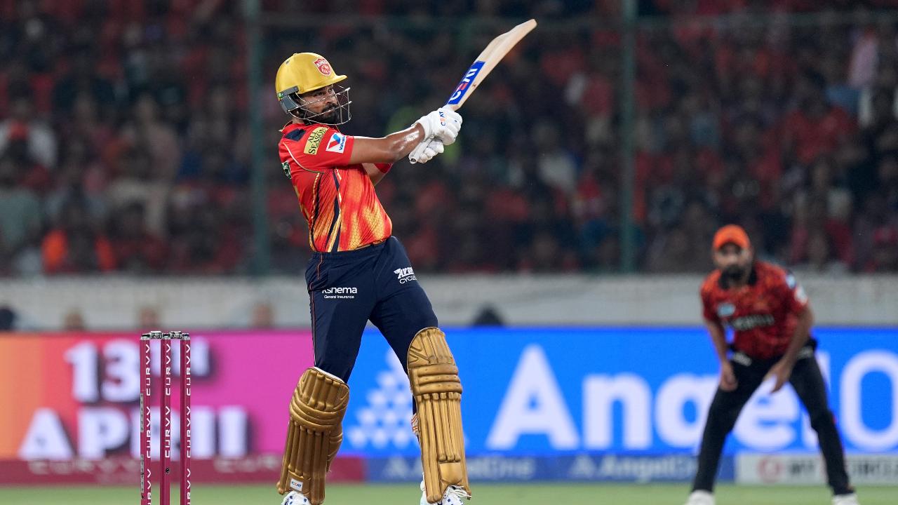 After the openers departed, skipper Shreyas Iyer took control of the innings. Mixing elegance with brute force, Iyer struck six boundaries and an equal number of towering sixes. He played some audacious strokes on both sides of the wicket, dismantling the SRH bowling attack during the middle overs. His authoritative knock came to an end in the 15th over, falling to Harshal Patel, who was the pick of the Sunrisers’ bowlers.