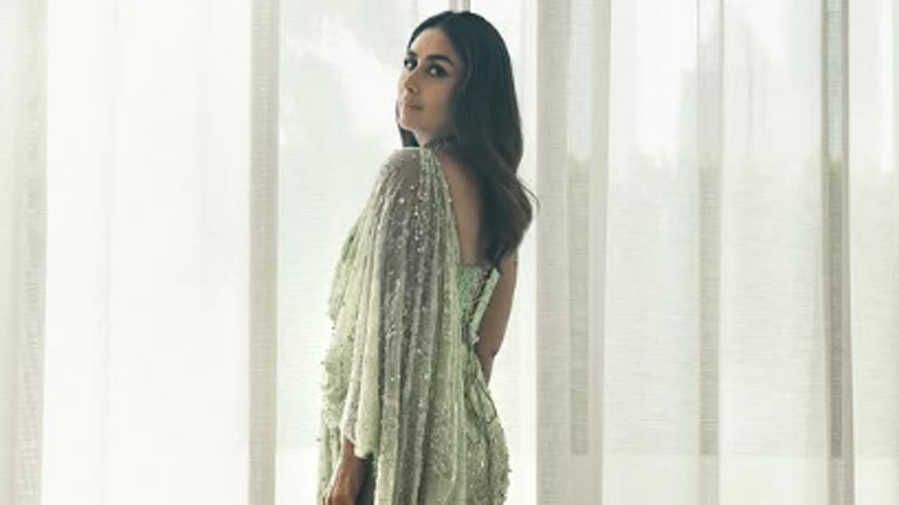 Kareena Kapoor Khan surprise fans as she grooves to 'Chammak Challo'