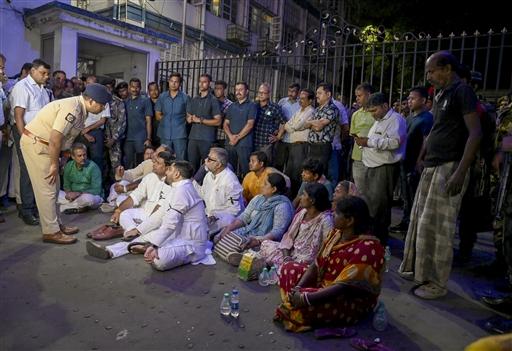 As the DGP was reportedly not present at his office, Majumdar demanded his immediate return or the appointment of a senior official to engage with the victims. Prior to the demonstration, Majumdar held a press conference at the state BJP headquarters where the riot-affected individuals shared their harrowing experiences.