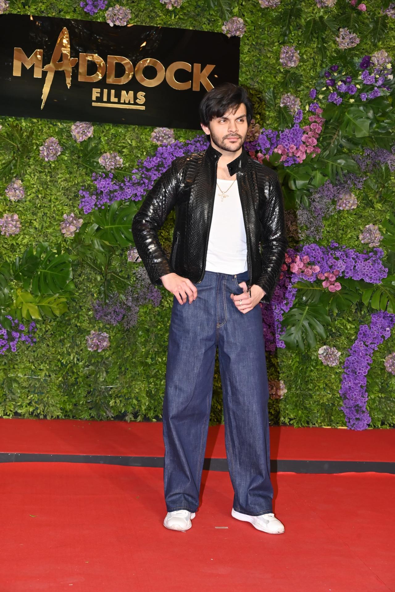 Veer Pahariya arrived solo at the party