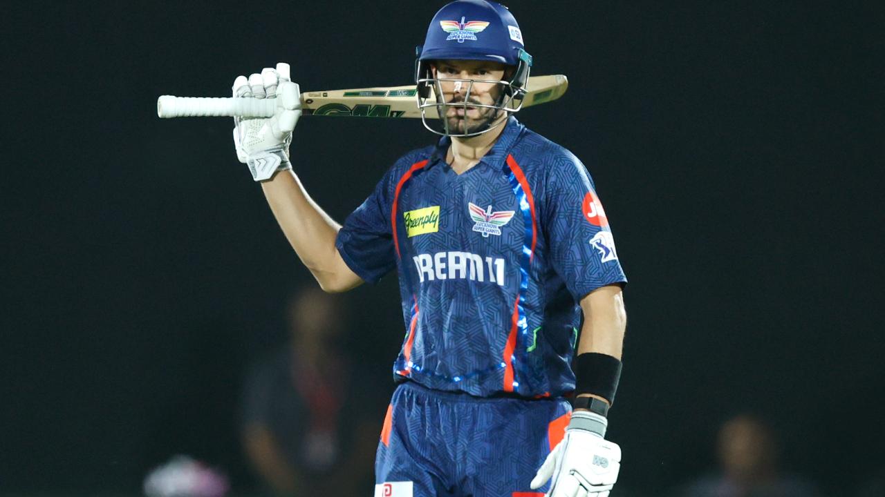 Supporting Markram in building a formidable total was the promising Ayush Badoni, who played a composed and mature knock of 50 off 34 deliveries. He complemented Markram brilliantly, anchoring the innings with smart shot selection and excellent strike rotation, keeping the momentum going throughout their partnership