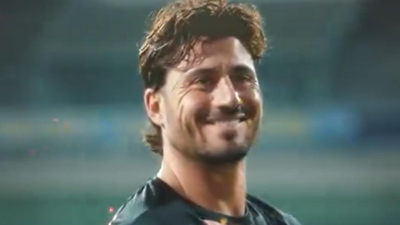 Punjab Kings (PBKS) batsman Marcus Stoinis is falling short of 67 runs from completing 2,000 runs in the Indian Premier League (IPL). So far, representing five franchises, Stoinis has featured in 103 matches and has scored 1,933 runs