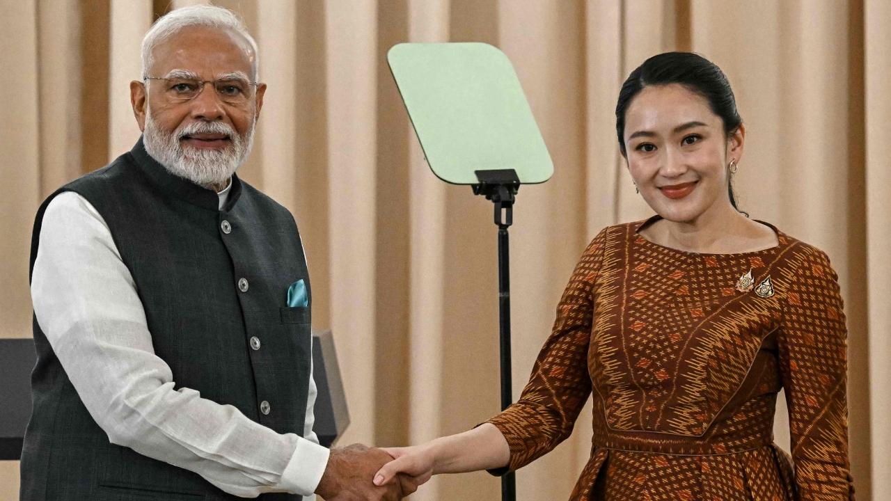 PM Modi, who arrived in Thailand on a two-day visit to attend the 6th BIMSTEC summit, earlier received a Guard of Honour