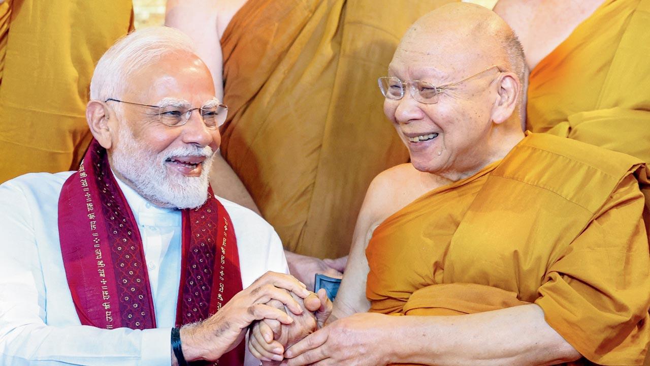 PM Modi, Muhammad Yunus hold talks on Sheikh Hasina's extradition
