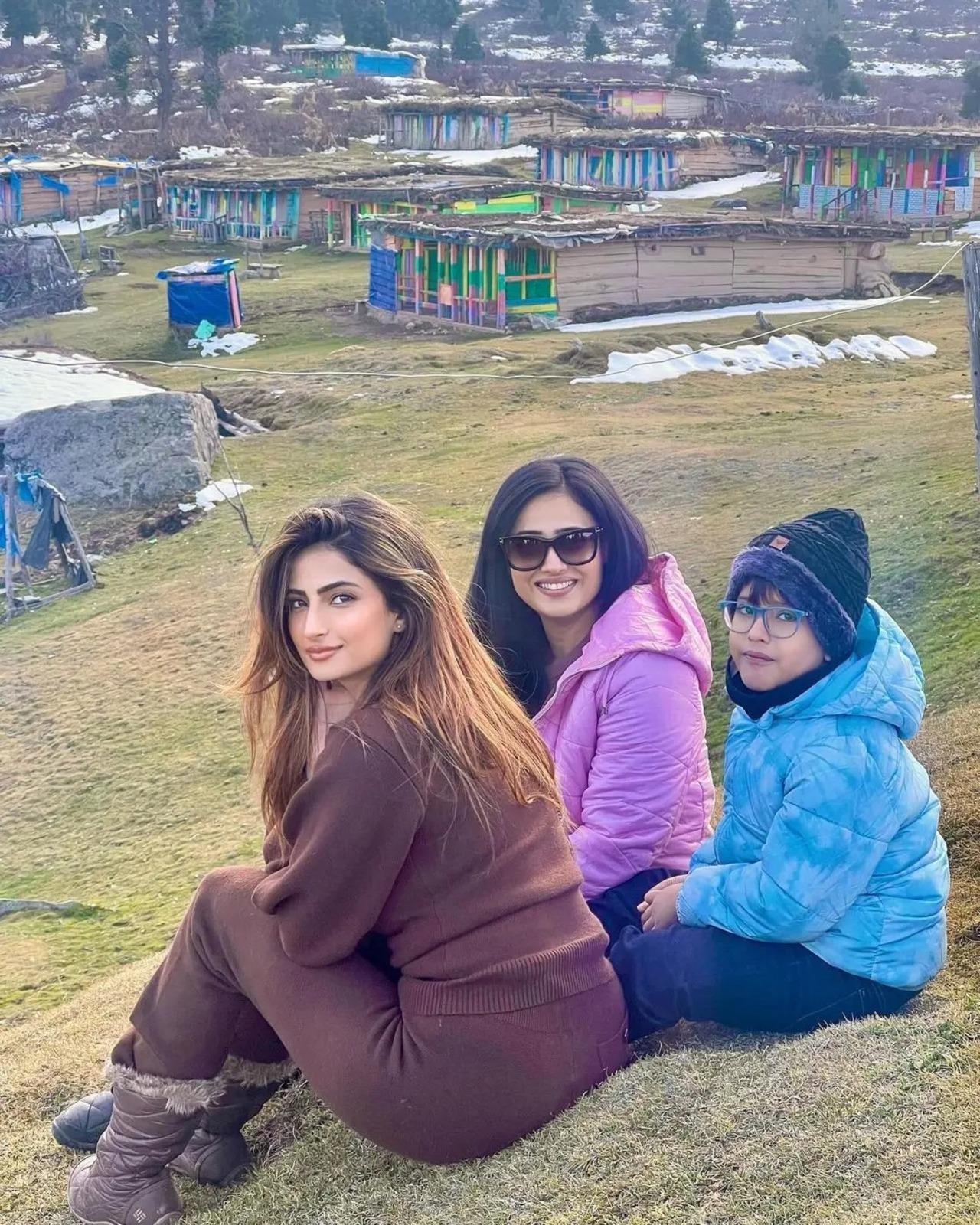 Television actress Shweta Tiwari has single-handedly raised her daughter Palak Tiwari and her son Reyansh even as she dealt with trouble in her relationships. She has weathered all storms and worked hard to provide a good life for her kids