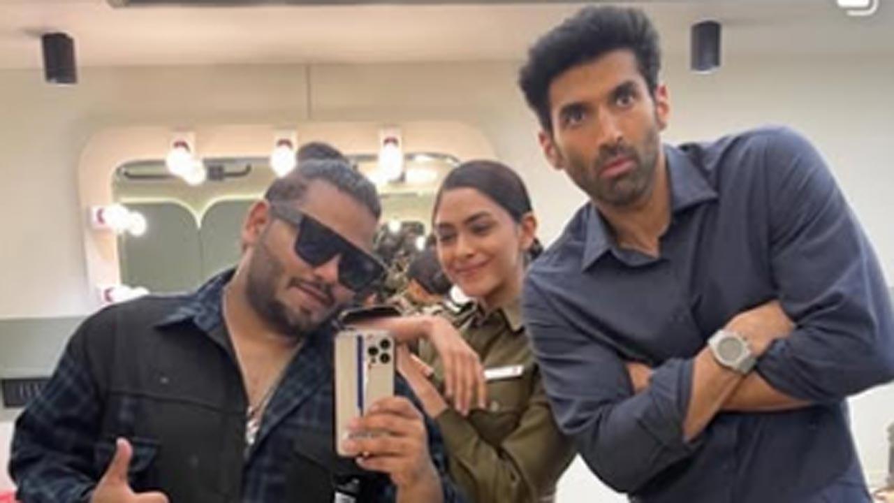 Mrunal Thakur relives some goofy moments with 'Gumraah' co-star Aditya Roy Kapur