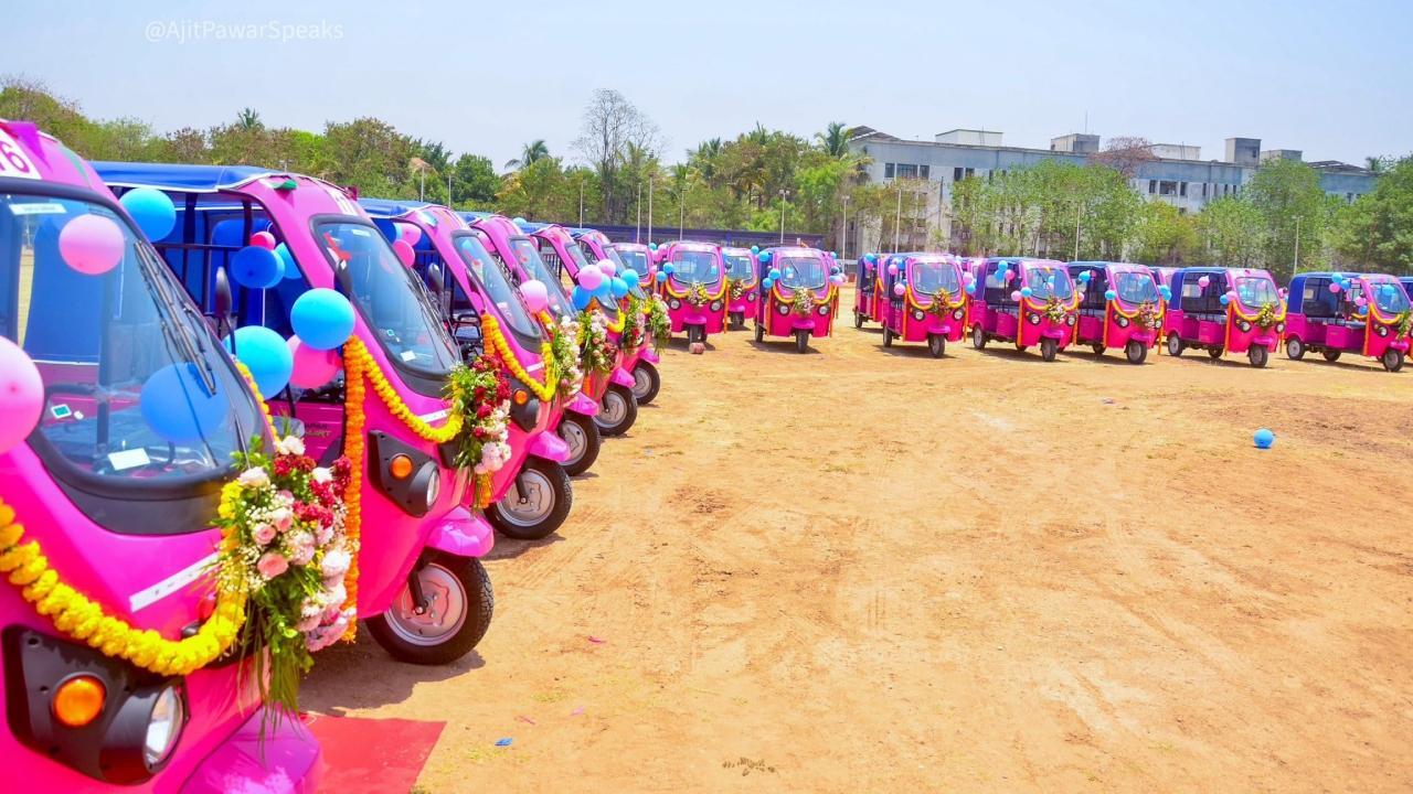 Ajit Pawar distributes 'pink e-rickshaws' to women in Pune