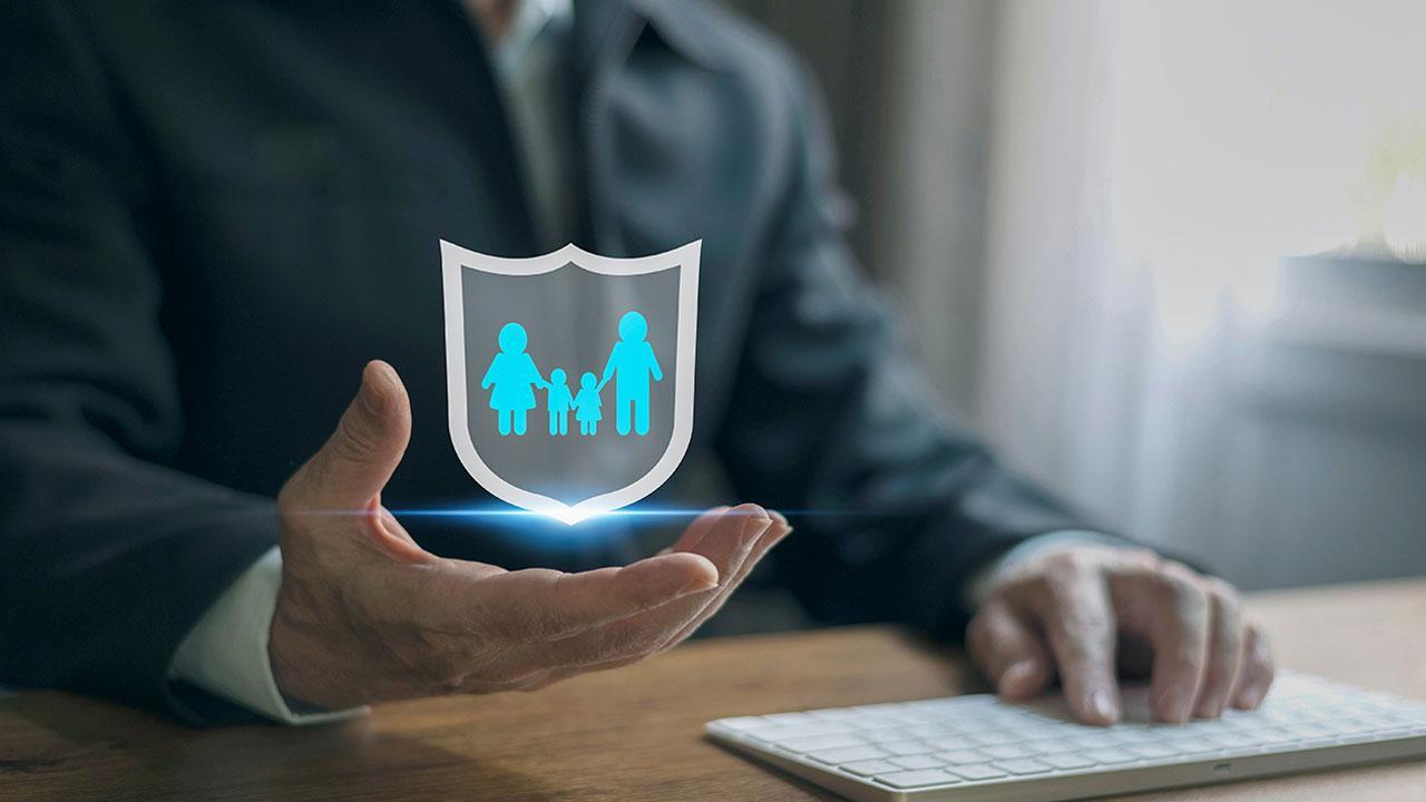 Exploring the Different Types of Health Insurance Plans