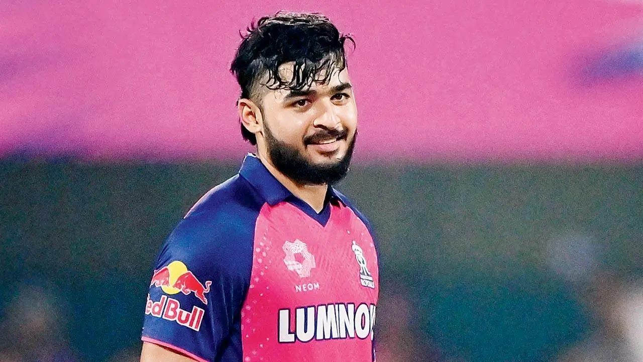 Riyan Parag, too, played a knock of 30 runs off 22 balls, which was laced with 3 boundaries and a maximum. His knock ended with a strike rate of 147.37