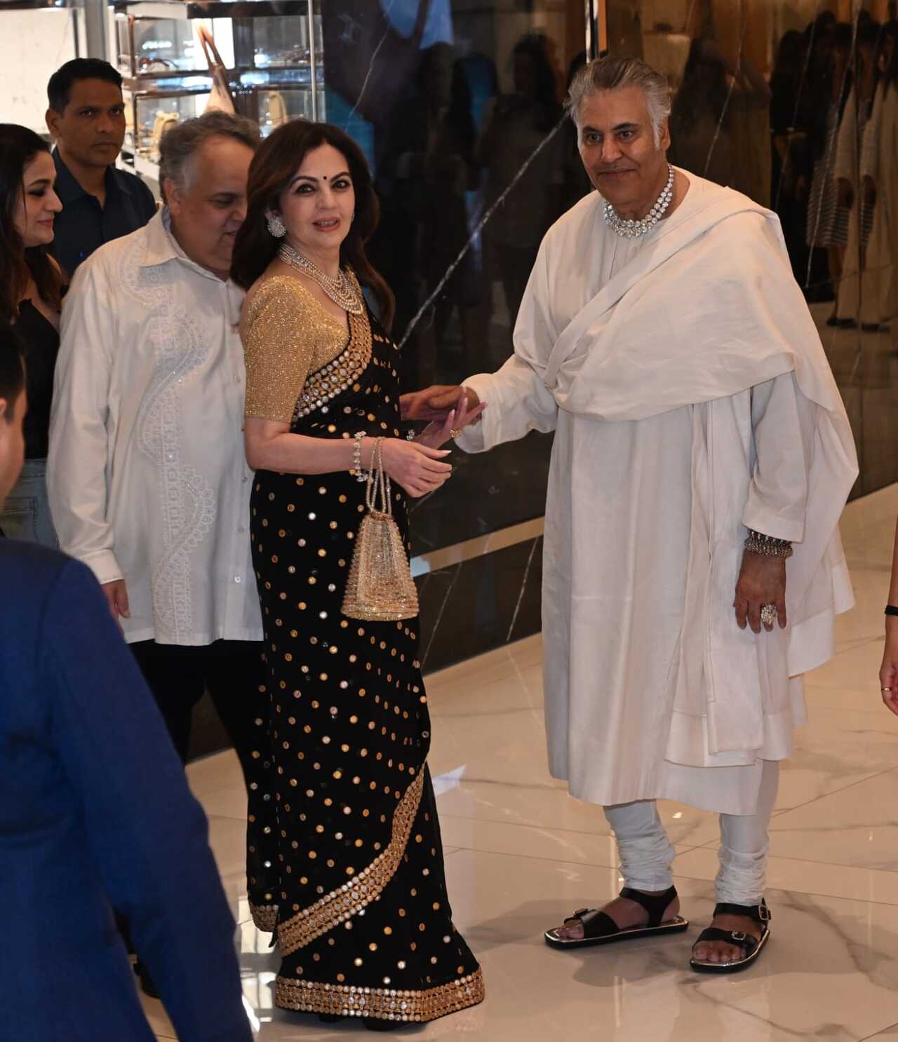 The store will feature classic Abu Jani Sandeep Khosla embroidery techniques reinterpreted into fresh styles handcrafted especially for the launch. These include Chikankari reimagined into shirts and tunics, ideal for a summer wardrobe with an irresistible touch of luxury