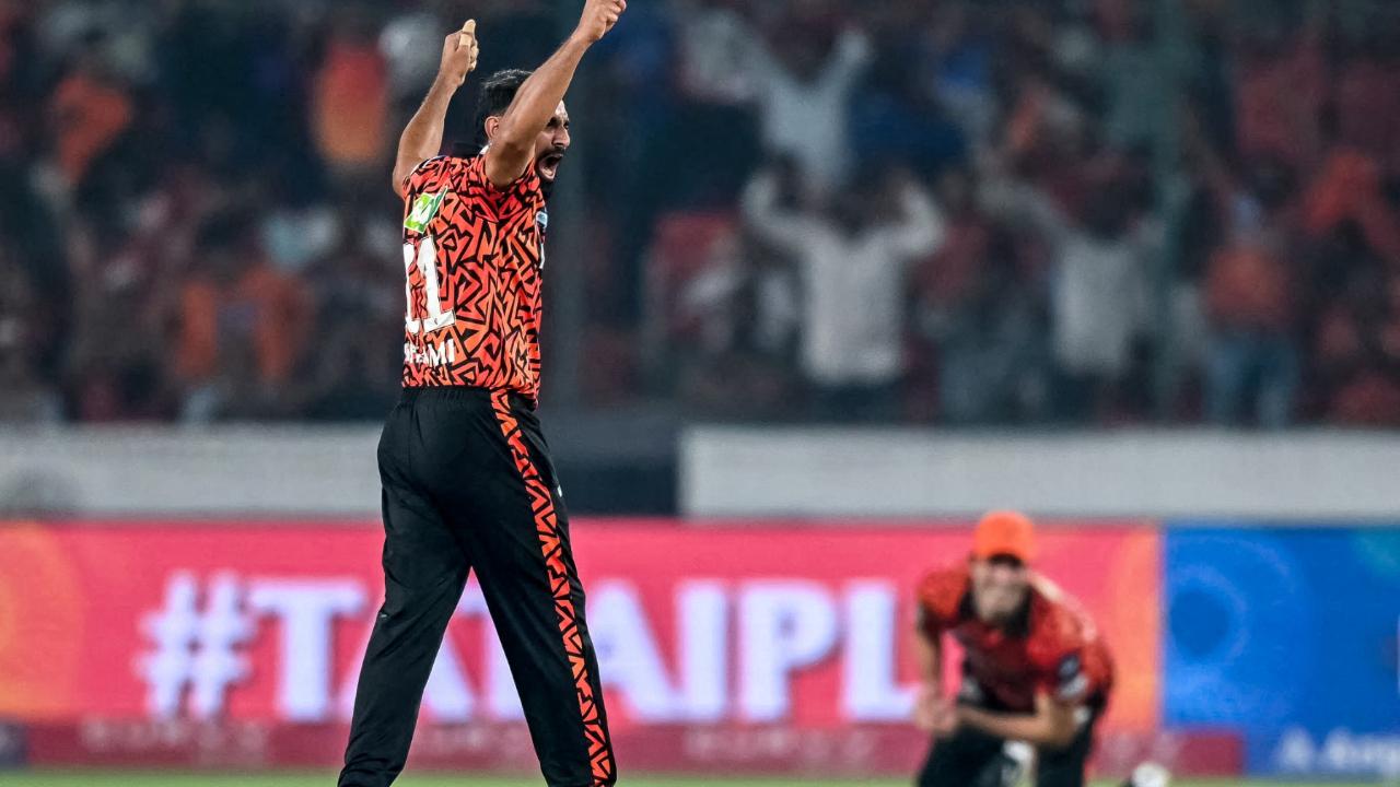 Although Shami remains on the Impact Players list, the likelihood of his inclusion later in the game appears slim. With SRH already fielding four seamers, the balance of the bowling unit makes it improbable for him to feature in the second innings. Unadkat, a seasoned campaigner in his own right, has previously delivered notable performances for SRH and will be eager to capitalize on this opportunity