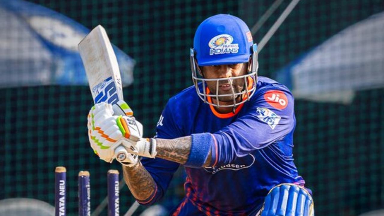 MI vs LSG live, IPL 2025: Mumbai Indians reach 85 runs after 8 overs