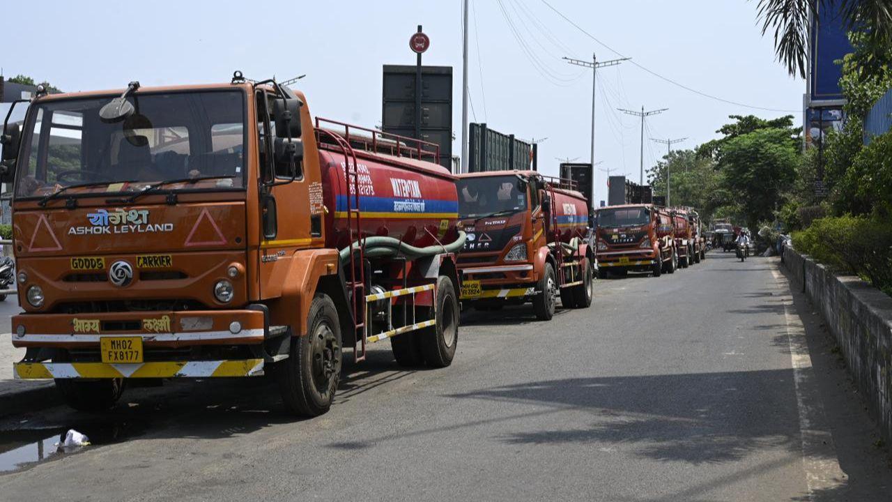 The new directives mandate each well owner to possess proof of lease or ownership of a 200 square metre land parcel, install digital water flow metres, comply with BIS (Bureau of Indian Standards) norms, provide precise data on daily water extraction, and crucially obtain a No Objection Certificate (NOC) from the Central Ground Water Authority (CGWA)