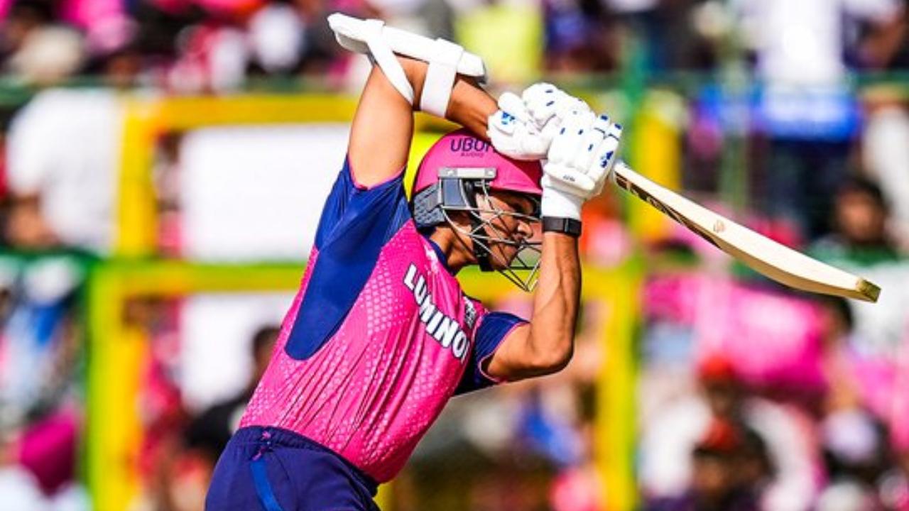 Fellow opening batsman, Yashasvi Jaiswal, registered a score of 75 runs. Having played 47 deliveries, the left-hander smashed 10 boundaries and two maximums