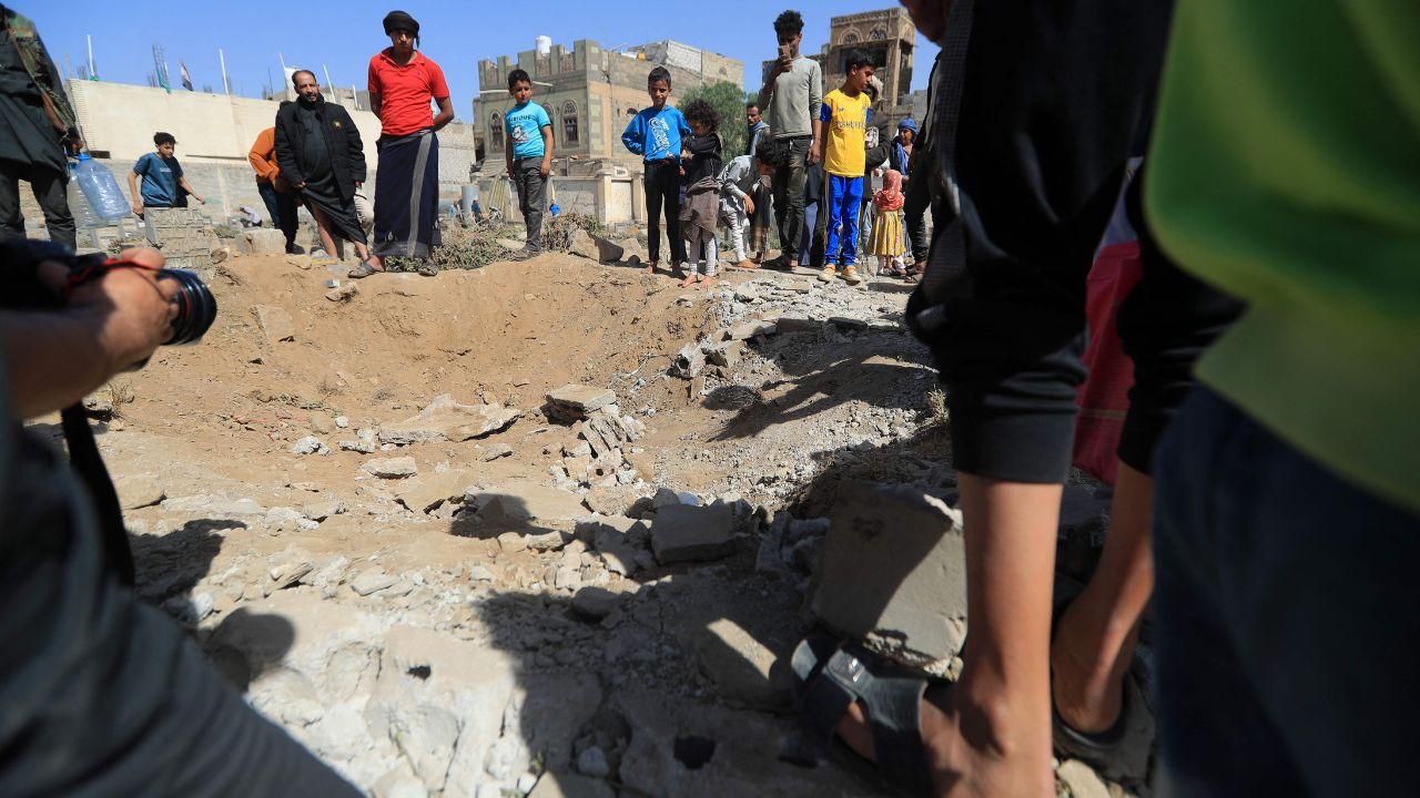 Earlier in the week, on Thursday, the US airstrikes on Yemen's Ras Isa oil port had resulted in at least 74 fatalities. The Houthis rebels' Health Ministry spokesman, Anees Alasbah, said that the strikes carried out on Thursday also wounded 171 people