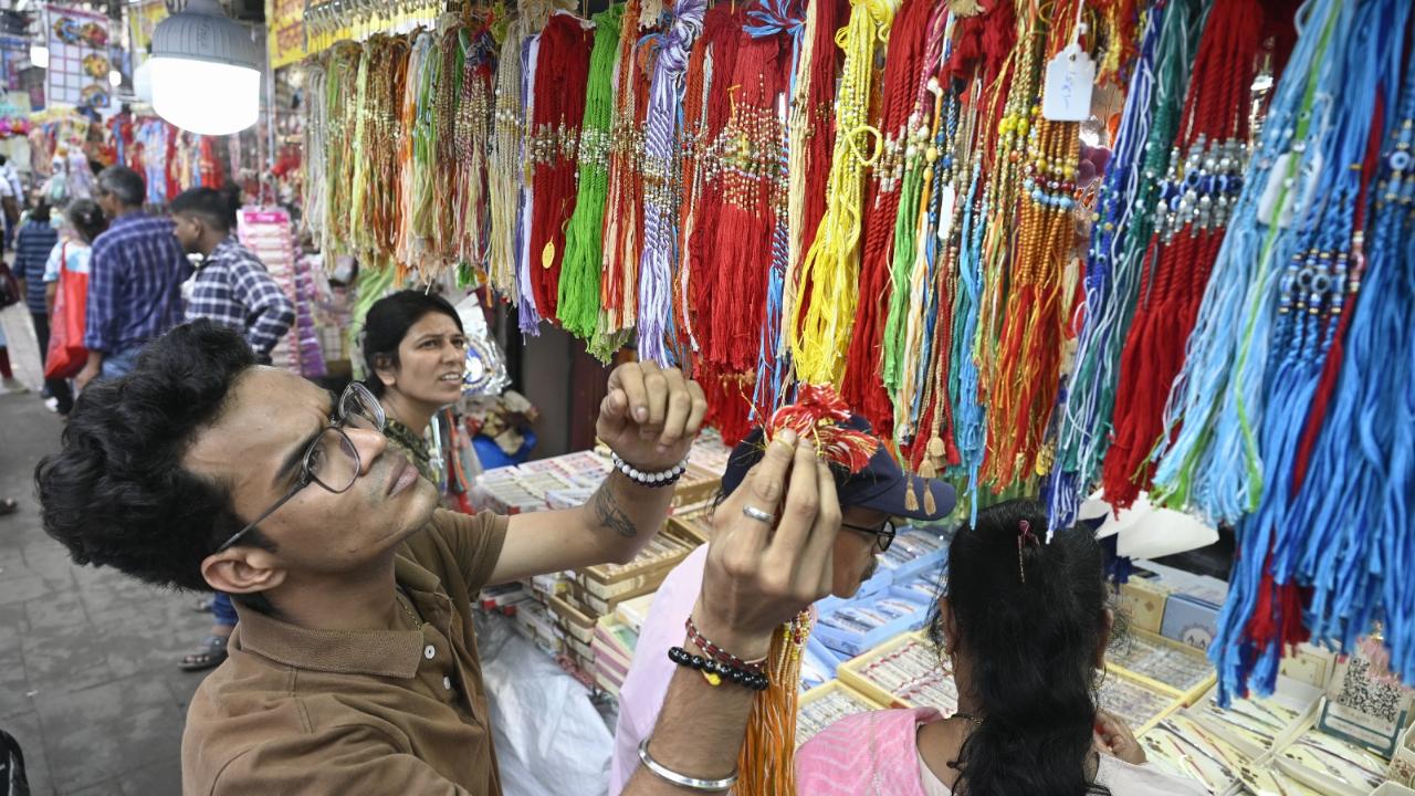Apart from Dadar, Bhuleshwar and Crawford market are other popular destinations for rakhi shopping in Mumbai