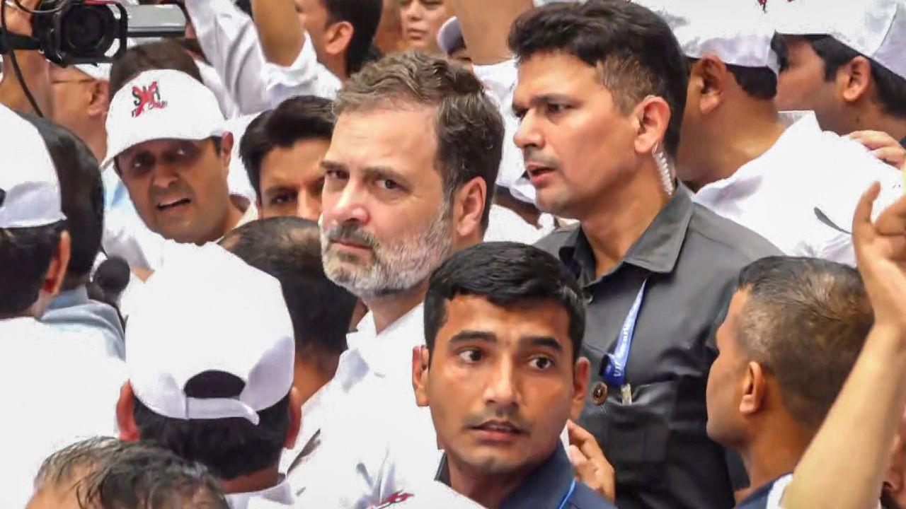 Opposition MPs march to protest Bihar voter roll revision, stopped by police
