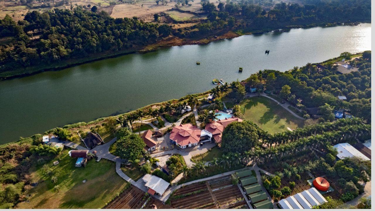 Anchaviyo by Zuper – The Riverside Escape