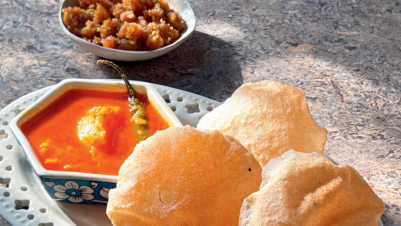 This food pop-up in Mumbai highlights the culinary expertise of Awadhi women