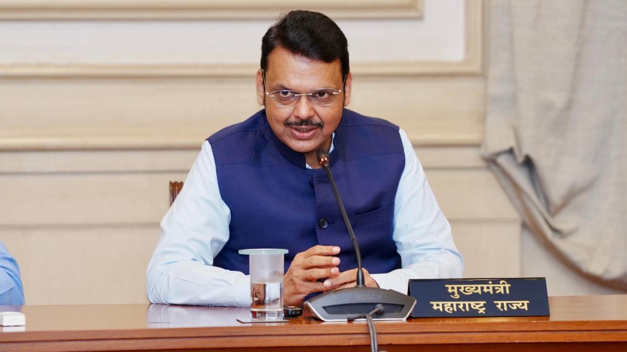 Virar building collapse: Maharashtra CM Devendra Fadnavis announces Rs 5 lakh aid to kin of deceased