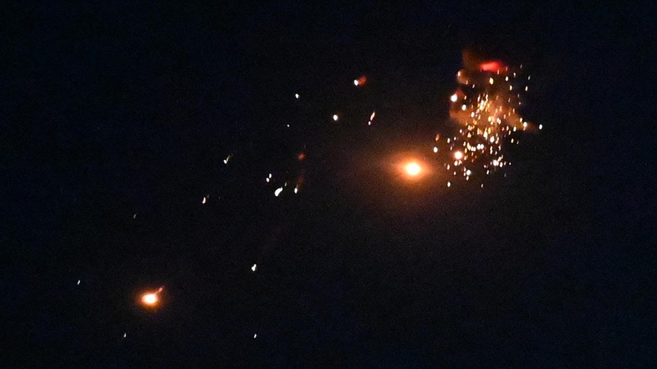 El ataque con aviones no tripulados rusos y misiles mata a ocho, hiere a 45 en Kyiv El ataque con aviones no tripulados rusos y misiles mata a ocho, hiere a 45 en Kyiv