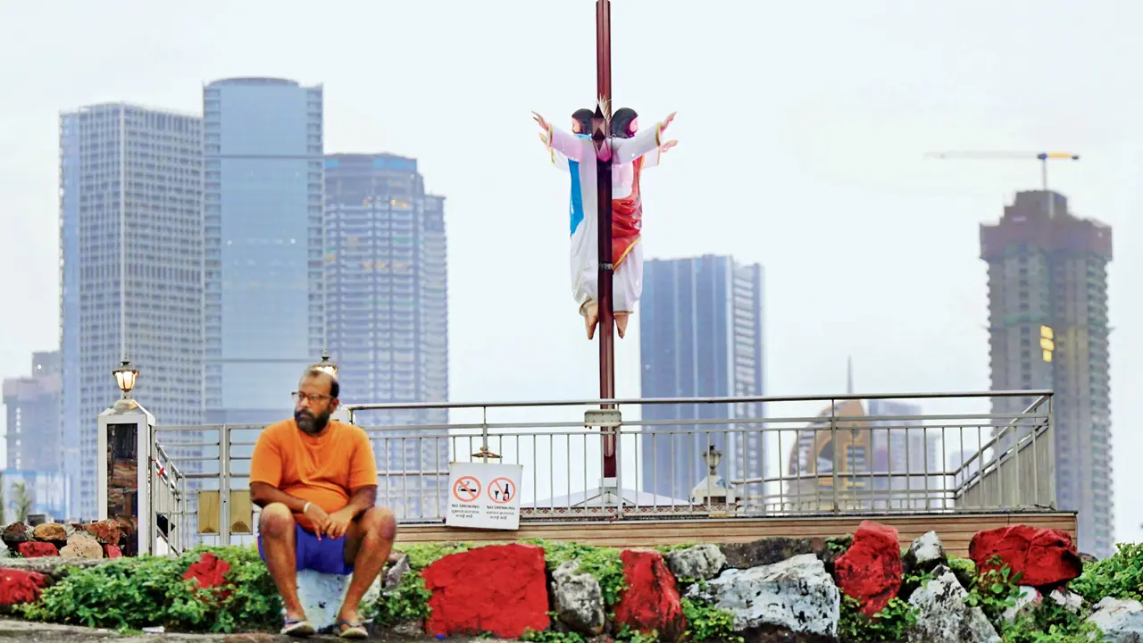 Mumbai Diary: Monday Dossier