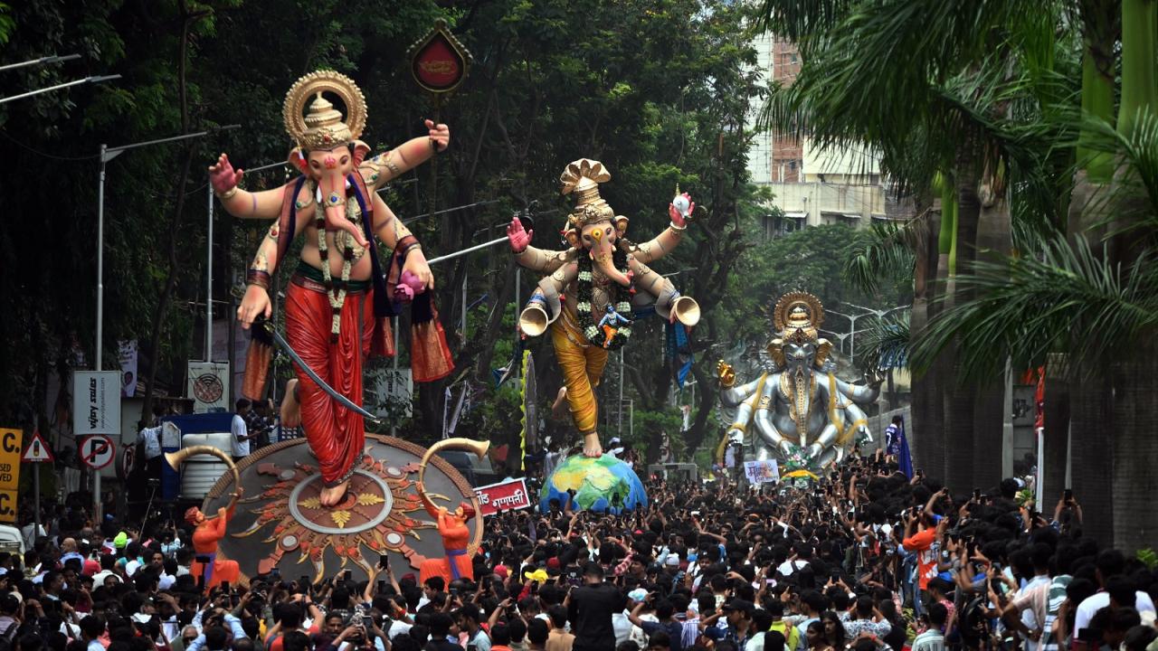 Girgaon’s 86 Ganesh Ganeshotsav mandals unite for historic ‘Ashtavinayak Wari’
