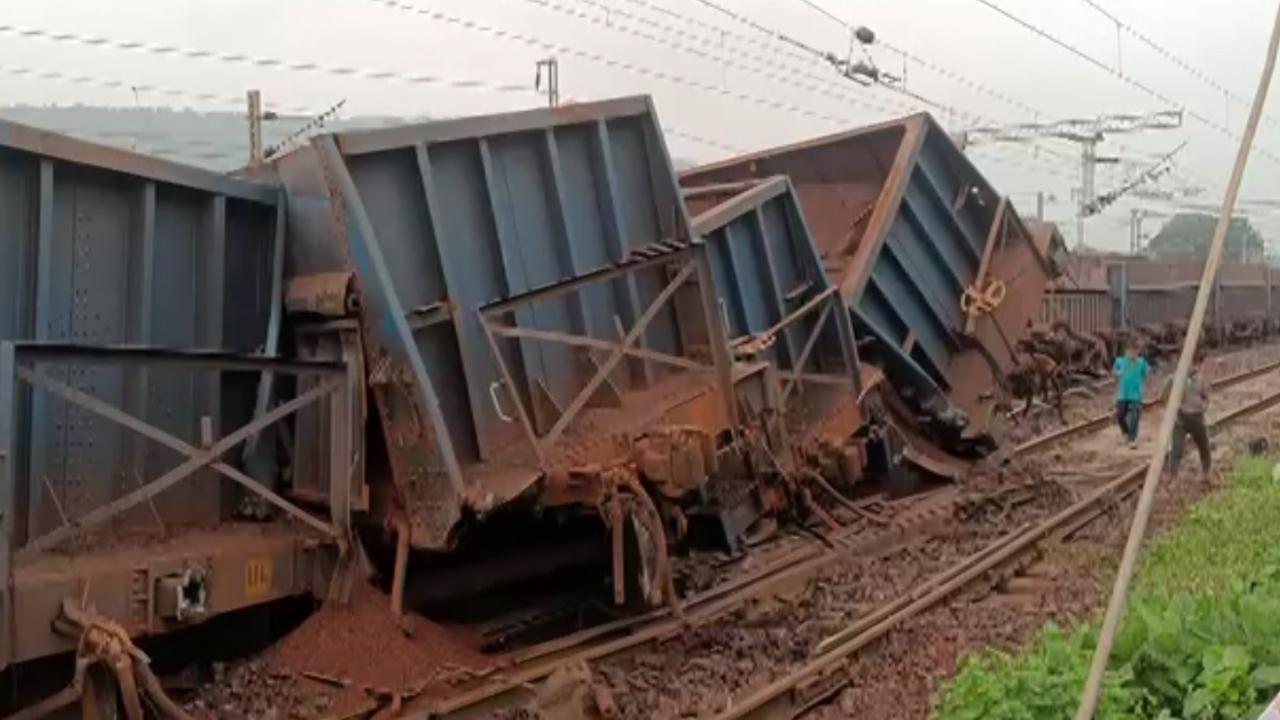 In Photos: 2 goods trains derail in Jharkhand's Seraikela-Kharswan